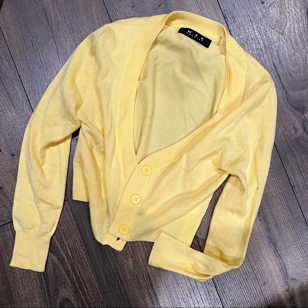 MAK Women's Yellow Cardigan Sweater